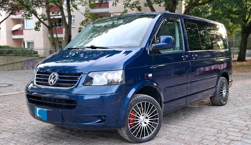 Blau Gebraucht 2004 VW Multivan Highline Van / Kleinbus | 12.750 € - Bild 1/4