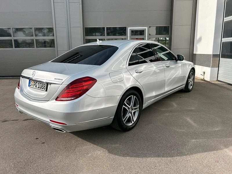 Silber Gebraucht 2015 Mercedes S400 Limousine | 29.999 € - Bild 1/4