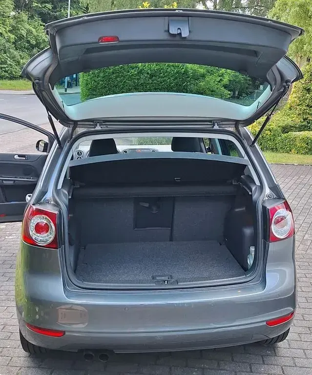 Gebraucht VW Golf Plus Cross Style 122 PS (89 kW) 2011 Silber Van / Kleinbus