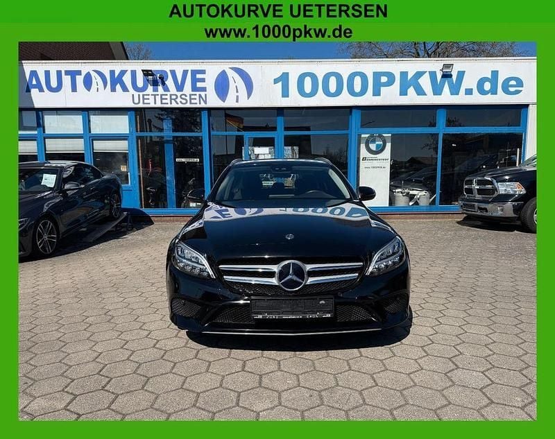 Gebraucht Mercedes C220 194 PS (142 kW) 2019 Schwarz Limousine