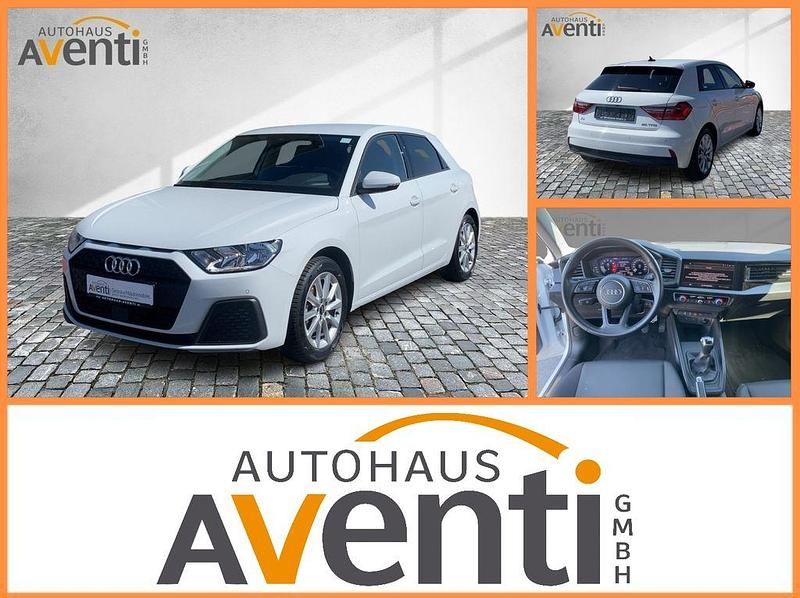 Weiss Gebraucht 2023 Audi A1 Sportback Comfort Kleinwagen | 19.449 € (Guter Preis) - Bild 1/4