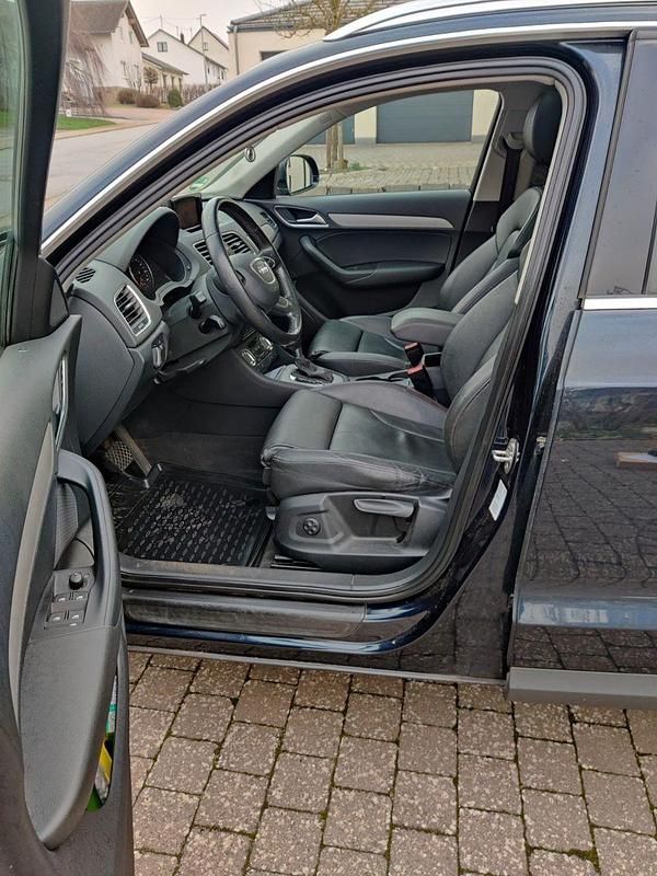 Gebraucht Audi Q3 Ambiente 177 PS (130 kW) 2013 Blau SUV