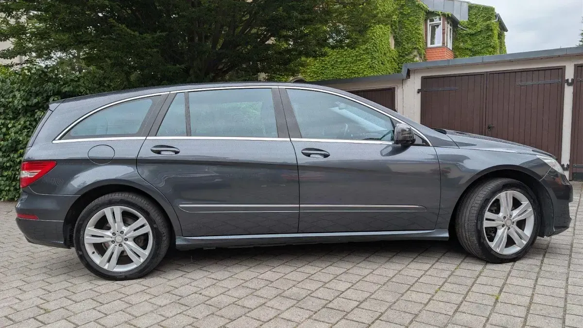 Gebraucht Mercedes R350 265 PS (194 kW) 2013 Grau Kombi