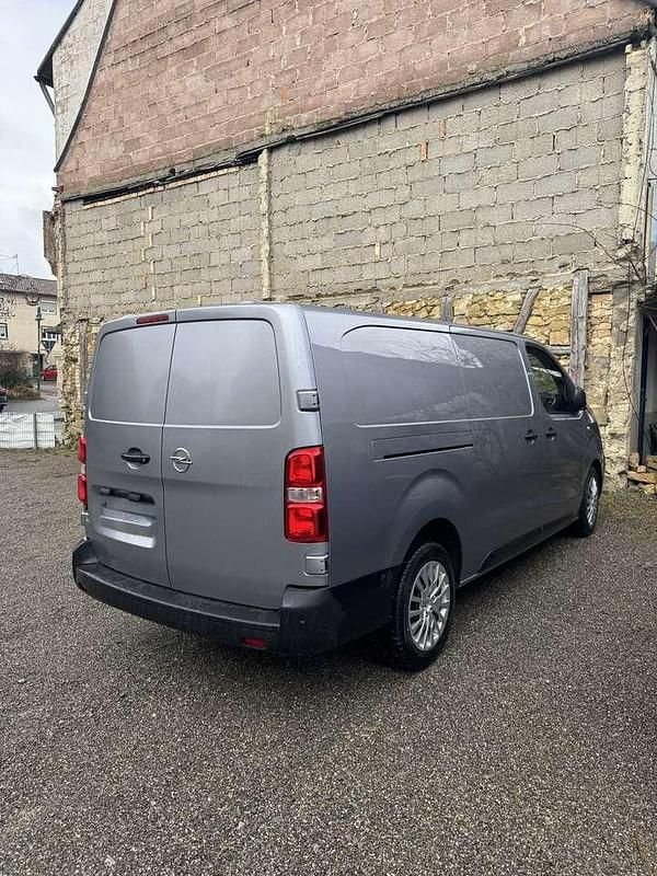 Gebraucht Opel Vivaro Edition 122 PS (89 kW) 2020 Silber Van / Kleinbus