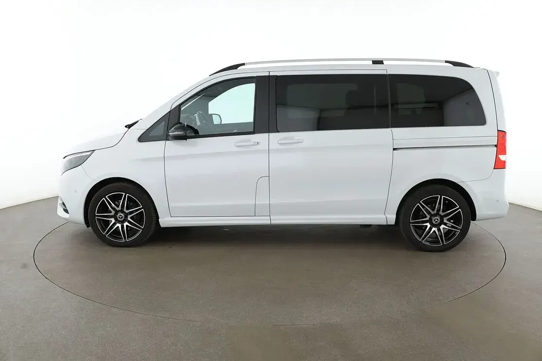 Gebraucht Mercedes V220 Edition 163 PS (119 kW) 2021 Weiß Van / Kleinbus