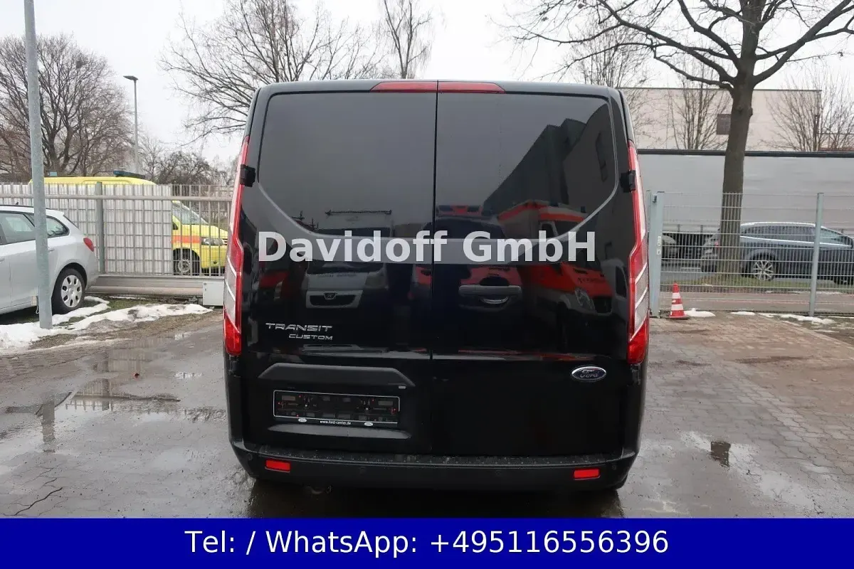 Gebraucht Ford Transit Custom Trend 131 PS (96 kW) 2021 Schwarz Limousine