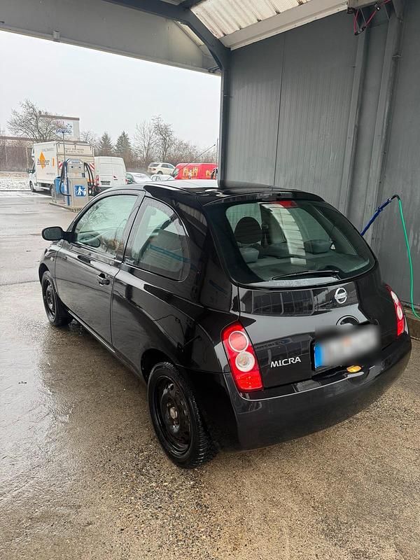 Gebraucht Nissan Micra 65 PS (47 kW) 2004 Schwarz Kleinwagen