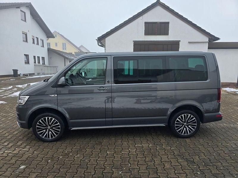 Gebraucht VW Multivan PanAmericana 199 PS (146 kW) 2019 Grau Van