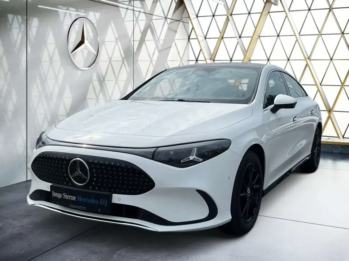 Gebraucht Mercedes 350 Progressive 260 kW (354 PS) 2025 Polarweiß Coupé