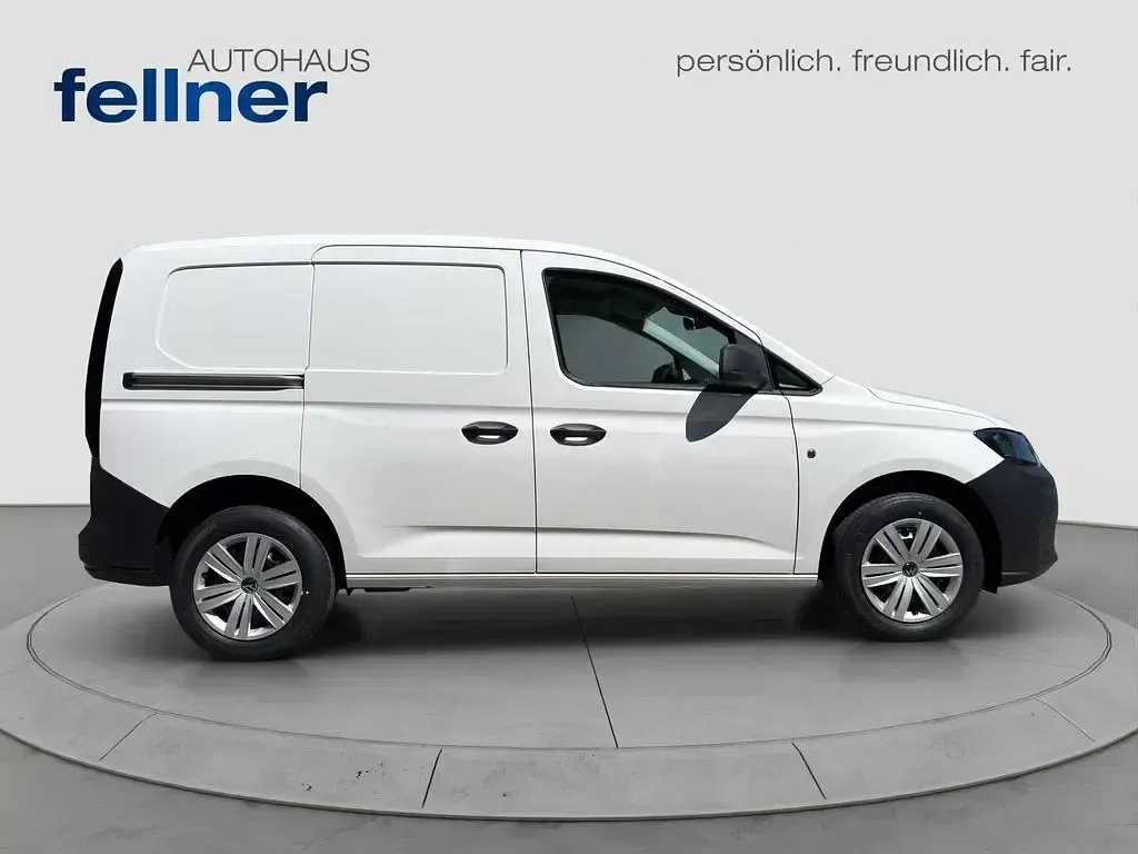 Neu VW Caddy 116 PS (85 kW) 2026 Candyweiß Van / Kleinbus