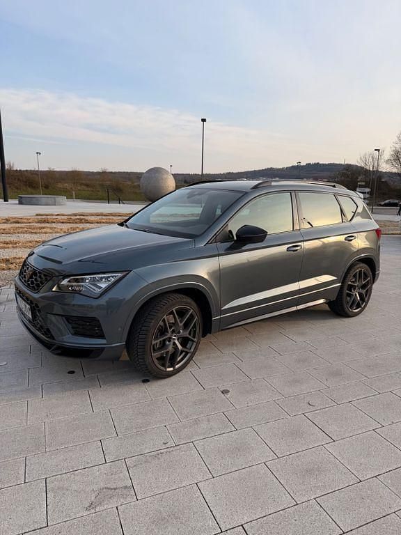 Gebraucht Cupra Ateca 300 PS (220 kW) 2019 Grau SUV