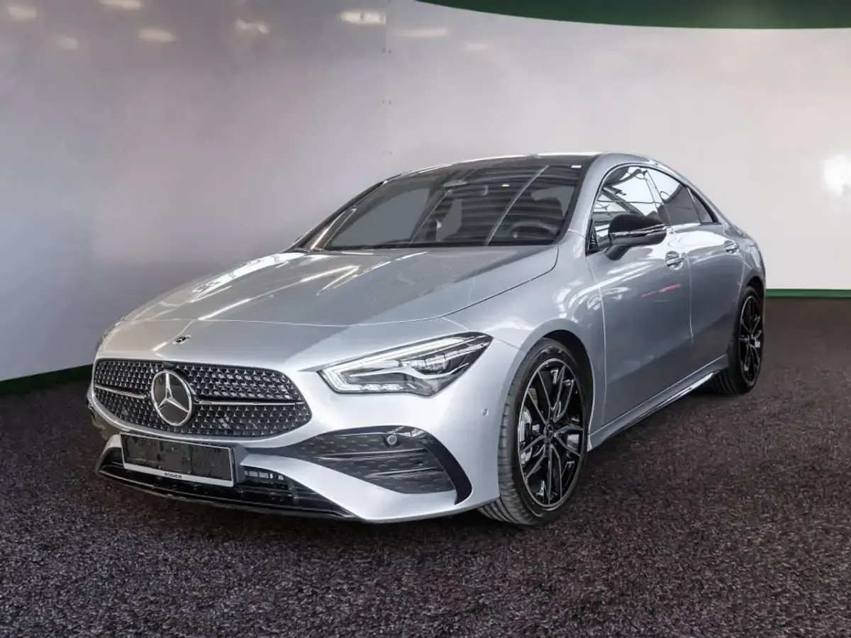 Gebraucht Mercedes CLA180 Edition 136 PS (100 kW) 2025 Silber / hightechsilber Coupé