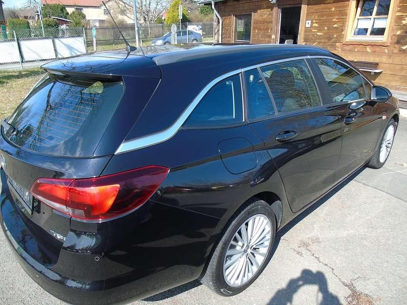 Gebraucht Opel Astra 150 PS (110 kW) 2017 Schwarz Kombi