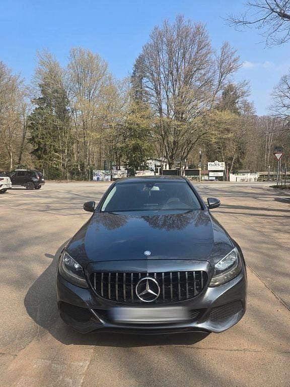 Gebraucht Mercedes C220 170 PS (125 kW) 2016 Grau Limousine
