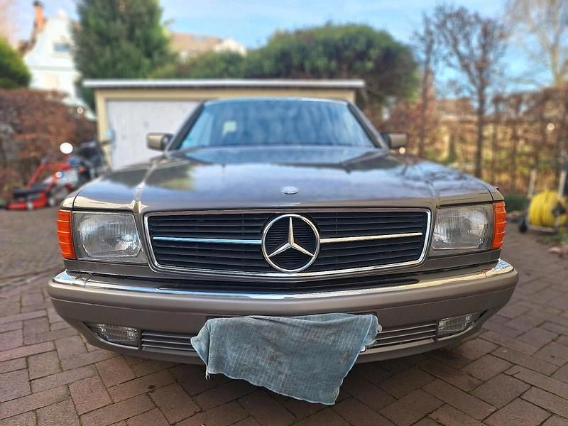 Gebraucht Mercedes 500 285 PS (209 kW) 1989 Andere farben Coupé