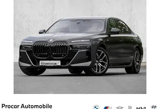 Gebraucht BMW 740 Executive 299 PS (219 kW) 2025 Grau Limousine