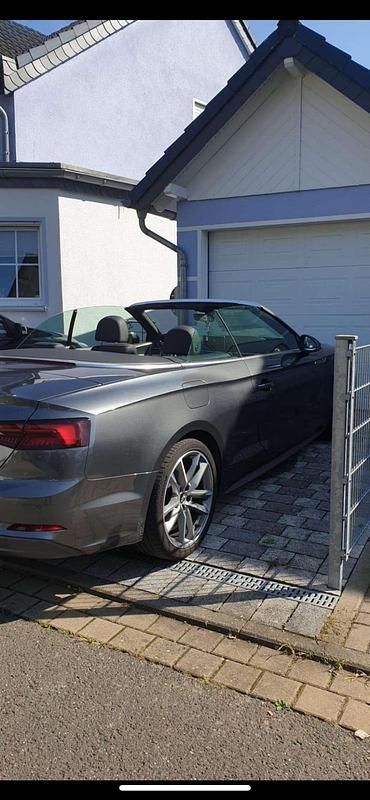 Gebraucht Audi A5 Cabriolet S-Line 150 PS (110 kW) 2018 Grau Cabrio