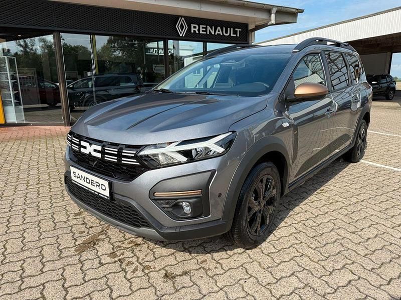Grau Neu 2025 Dacia Jogger Extreme Limousine | 23.980 € (Fairer Preis) - Bild 1/4