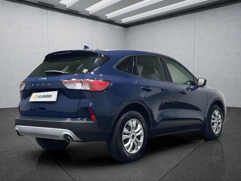 Gebraucht Ford Kuga 120 PS (88 kW) 2022 Blau SUV