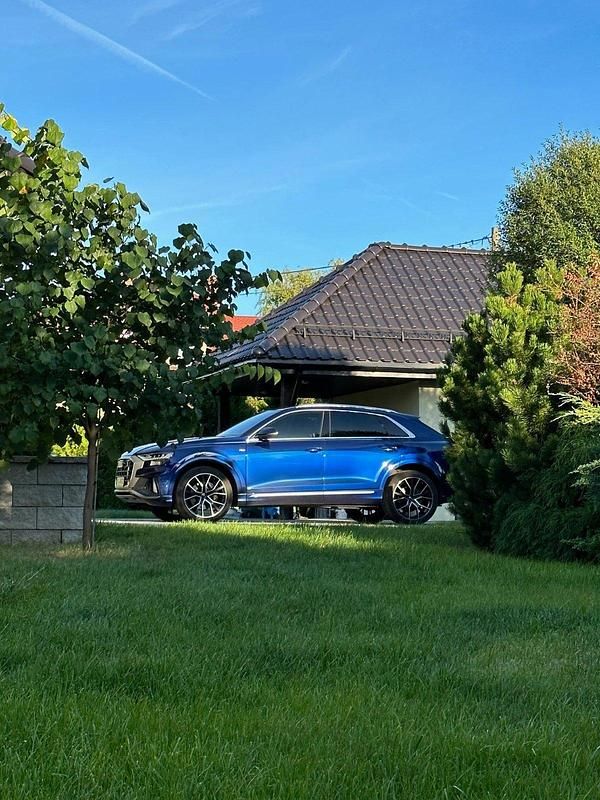 Andere farben Gebraucht 2019 Audi Q8 S-Line SUV | 68.500 € - Bild 1/4