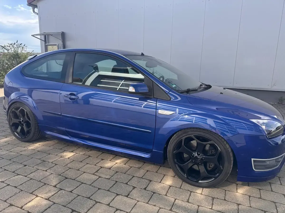Gebraucht Ford Focus ST 226 PS (166 kW) 2006 Blau Coupé