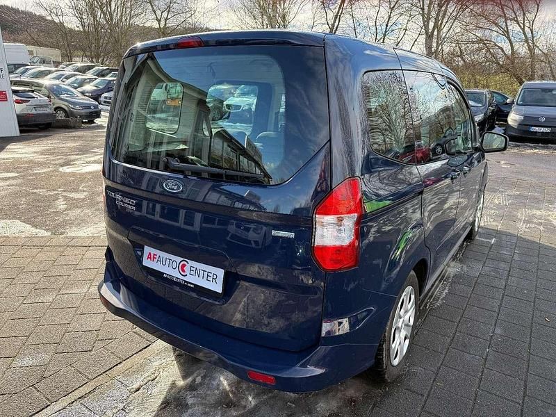 Gebraucht Ford Tourneo Trend 101 PS (74 kW) 2017 Blazer blue Kombi