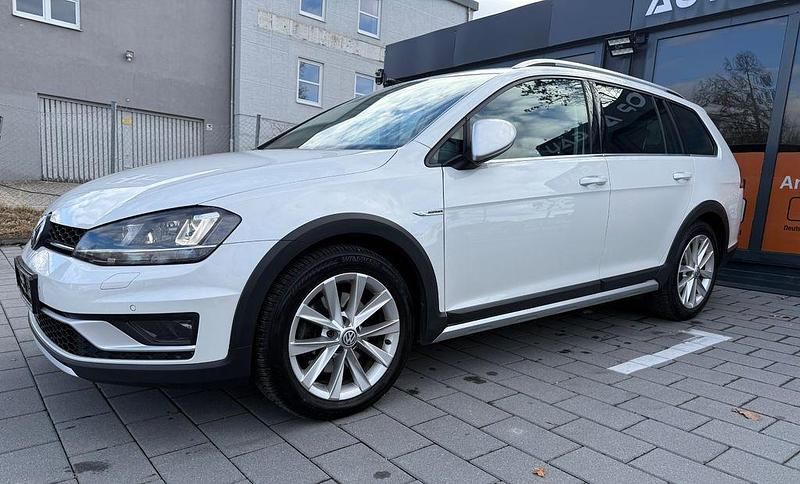 Gebraucht VW Golf Alltrack Basis 209 PS (153 kW) 2016 Weiß Kombi