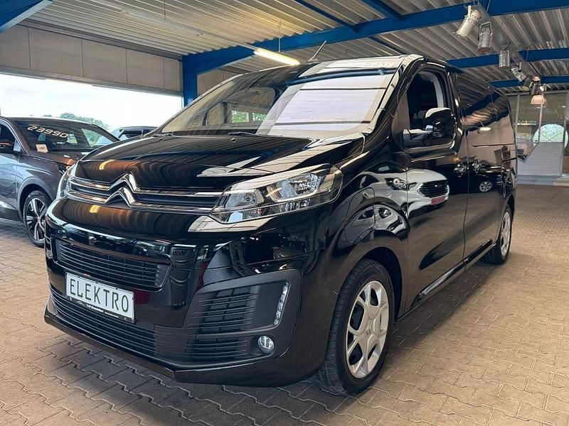 Schwarz Gebraucht 2023 Citroën e-Spacetourer Feel Van | 39.990 € - Bild 1/4