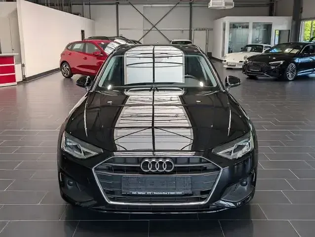 Gebraucht Audi A4 204 PS (150 kW) 2022 Schwarz Kombi