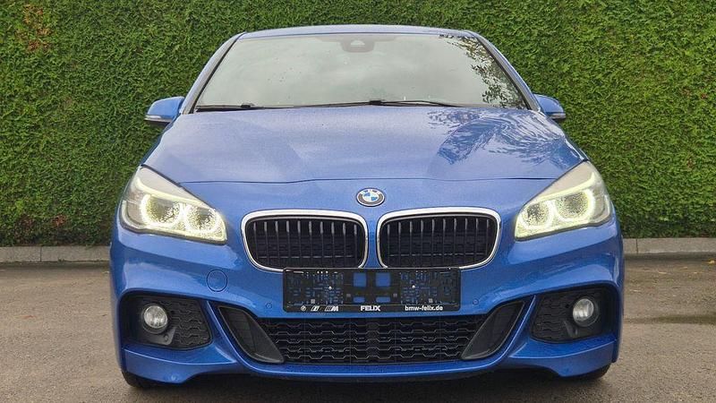 Gebraucht BMW 220 Active Tourer M Sport 192 PS (141 kW) 2016 Blau Van / Kleinbus