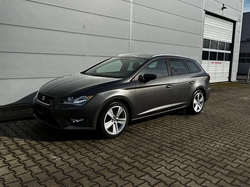 Gebraucht Seat Leon ST FR 179 PS (131 kW) 2014 Grau Kombi