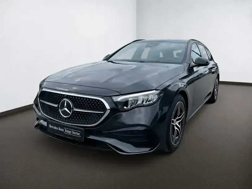Używany Mercedes E220 AMG 197 KM (144 kW) 2025 Szary Kombi