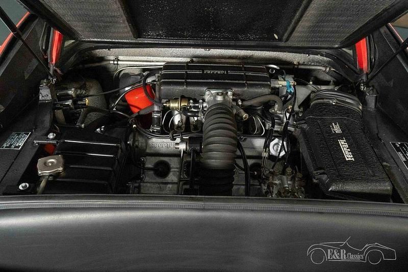 Gebraucht Ferrari 308 213 PS (156 kW) 1981 Rot Cabrio