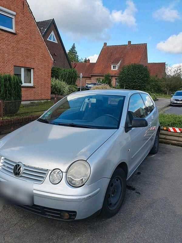 Silber Gebraucht 2002 VW Polo Kleinwagen | 400 € (Superpreis) - Bild 1/1