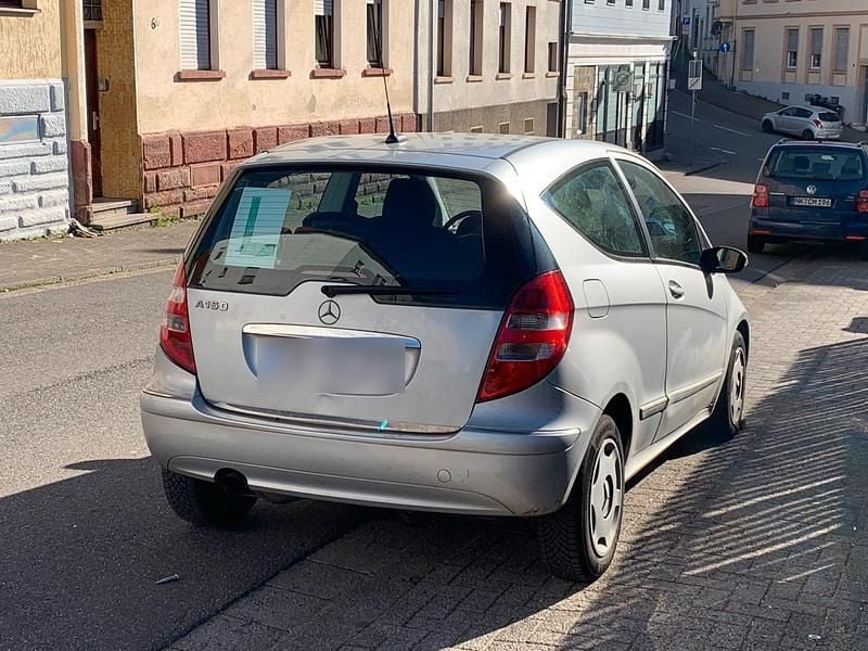 Gebraucht Mercedes A150 95 PS (69 kW) 2005 Grau Kleinwagen