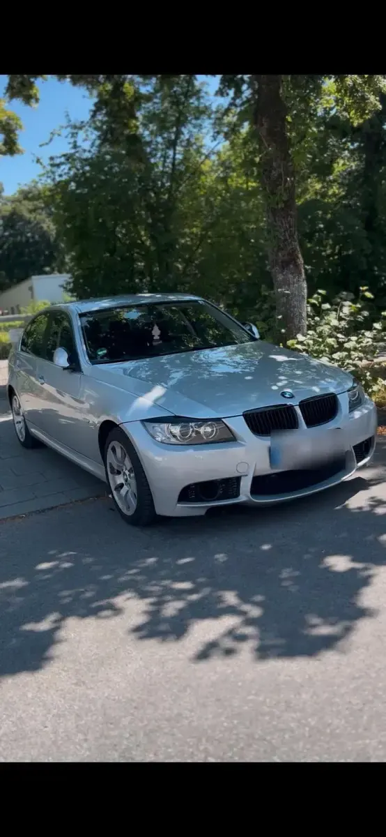 Gebraucht BMW 330 272 PS (200 kW) 2008 Silber Limousine