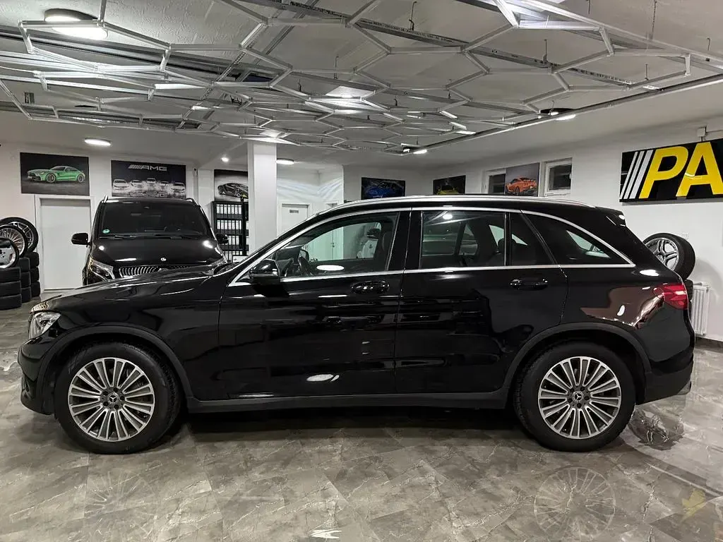 Gebraucht Mercedes GLC350 258 PS (189 kW) 2017 Schwarz SUV