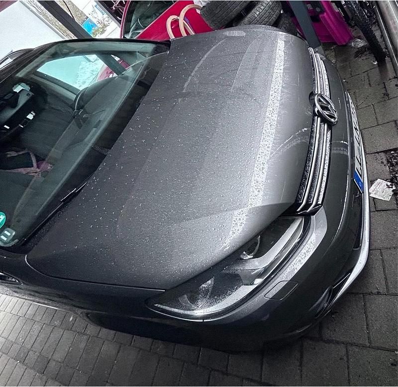 Gebraucht VW Touran 140 PS (102 kW) 2014 Grau Van / Kleinbus