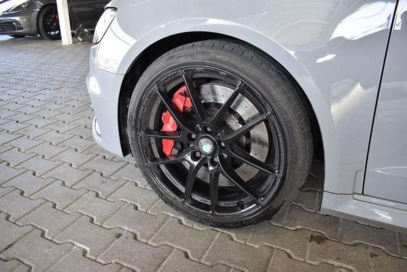 Gebraucht Audi RS3 Sport 400 PS (294 kW) 2017 Nardograu Limousine