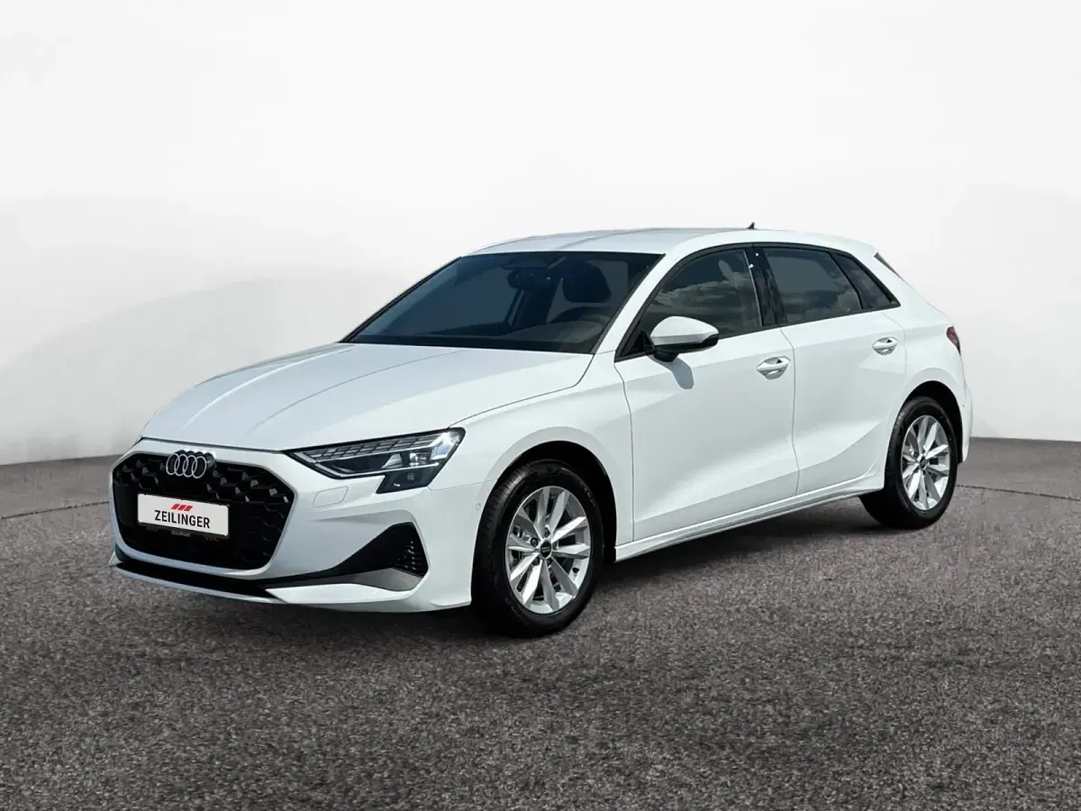 Neu Audi A3 150 PS (110 kW) 2026 Arkonaweiß Limousine