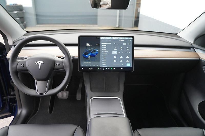 Gebraucht Tesla Model Y Standard Range 219 kW (299 PS) 2023 Blau SUV
