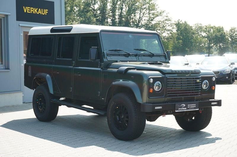 Gebraucht Land Rover Defender 122 PS (89 kW) 2005 Grün SUV