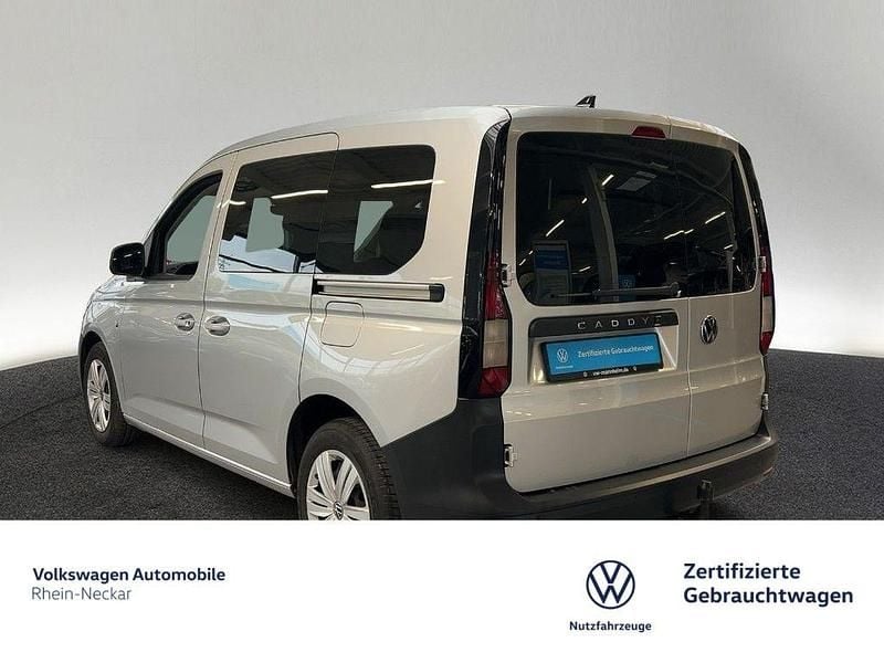 Second-hand VW Caddy 114 CP (83 kW) 2023 Argintiu Monovolum
