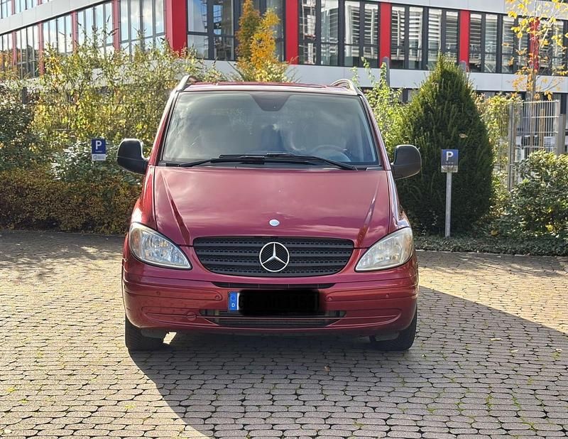 Rot Gebraucht 2007 Mercedes Vito Van / Kleinbus | 6.200 € (Guter Preis) - Bild 1/4