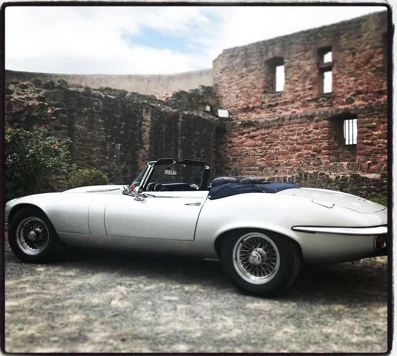 Gebraucht Jaguar E-Type 268 PS (197 kW) 1974 Silber Coupé