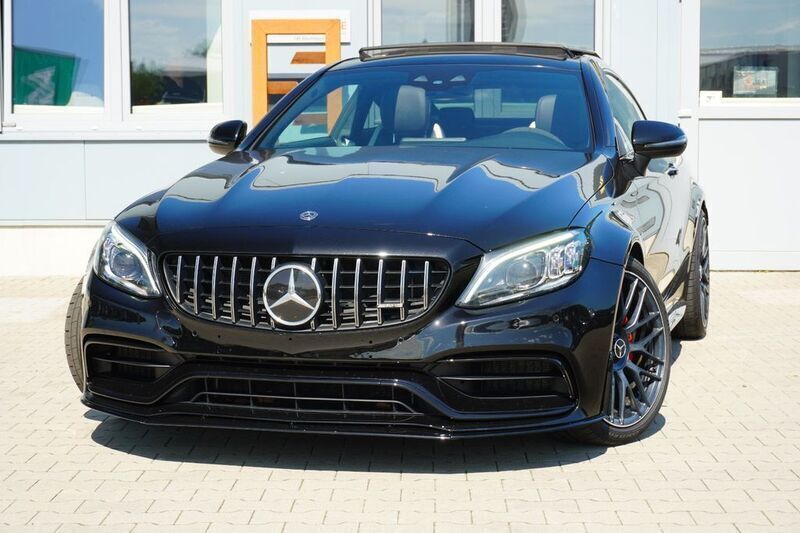 Schwarz Gebraucht 2019 Mercedes C63S AMG AMG Coupé | 54.850 € (Guter Preis) - Bild 1/4