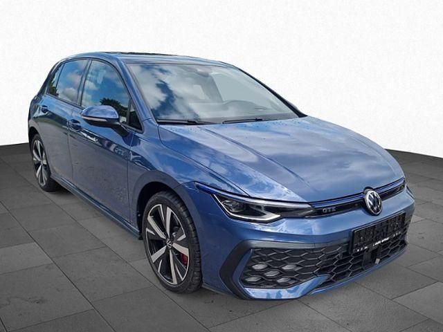 Gebraucht VW Golf VIII GTE 272 PS (200 kW) 2024 Blau Limousine