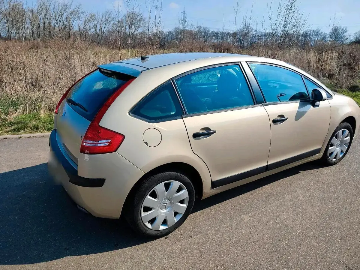 Gebraucht Citroën C4 108 PS (79 kW) 2006 Beige Limousine