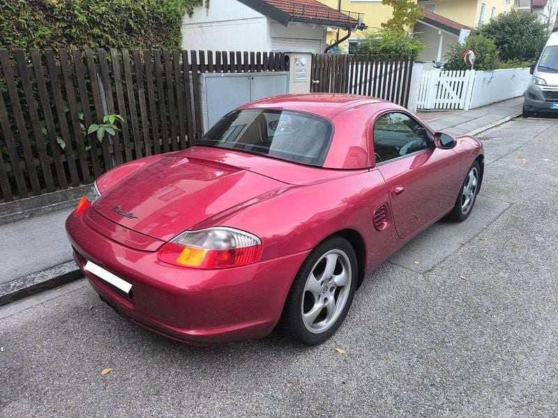 Second-hand Porsche Boxster 228 CP (167 kW) 2003 Roșu Cabrio