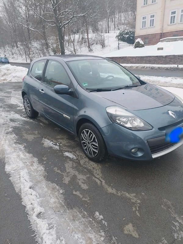Gebraucht Renault Clio II 75 PS (55 kW) 2009 Blau Limousine